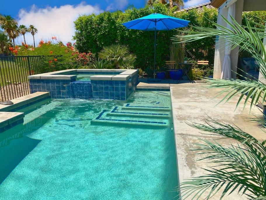 Entire Bungalow W/ Private Pool Near Palm Springs! Indio Exteriör bild