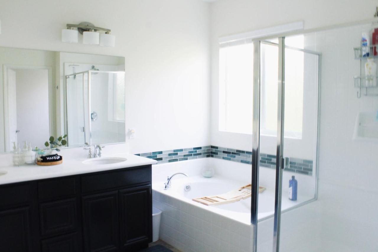 Entire Bungalow W/ Private Pool Near Palm Springs! Indio Exteriör bild