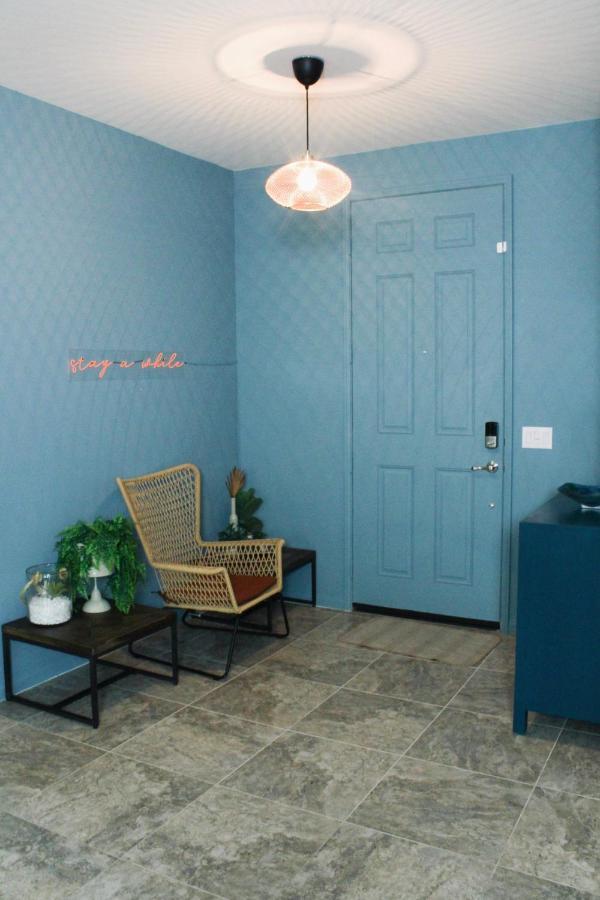Entire Bungalow W/ Private Pool Near Palm Springs! Indio Exteriör bild